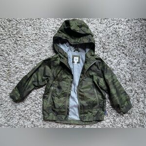 Baby Gap windbreaker camo print 3T toddler green lightweight hooded jacket